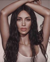 Vai alle frasi di Kim Kardashian